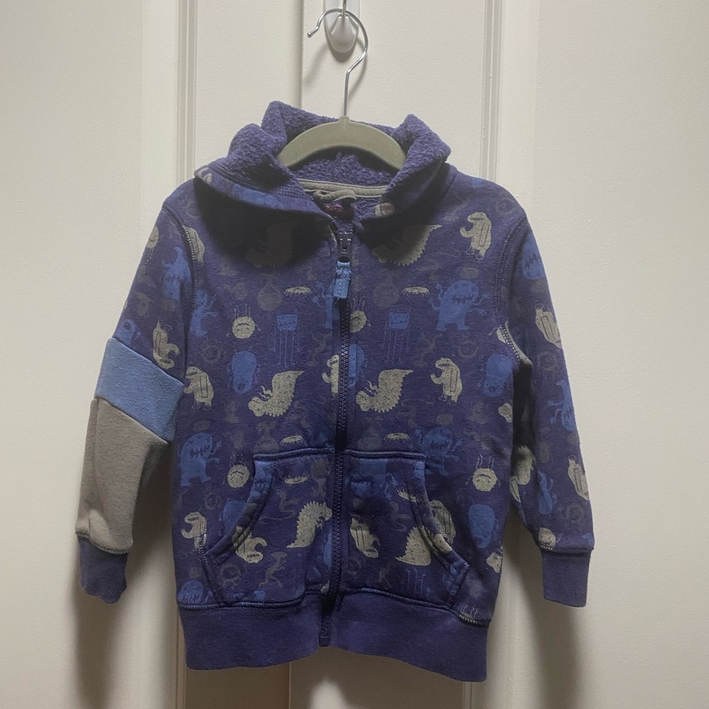Car and Jack Toddler Boys zip up hoodie. -3T